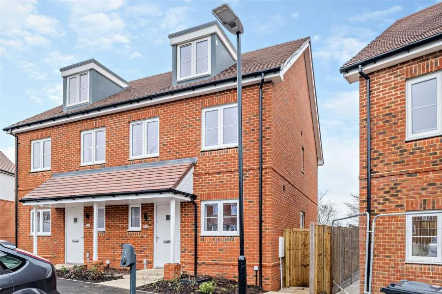4 bed house to rent, Glenister Way, St. Leonards-on-Sea, TN37