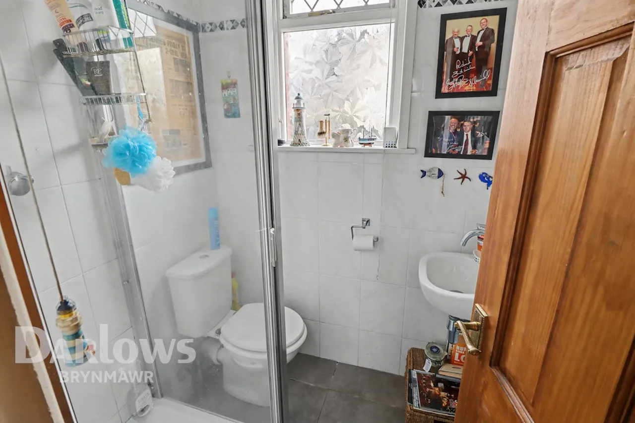 Diamond Jubilee Terrace, Abertillery, photo 10