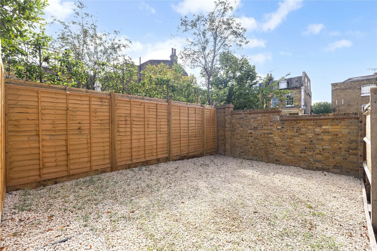 Angel Mews, London, SW15, photo 9