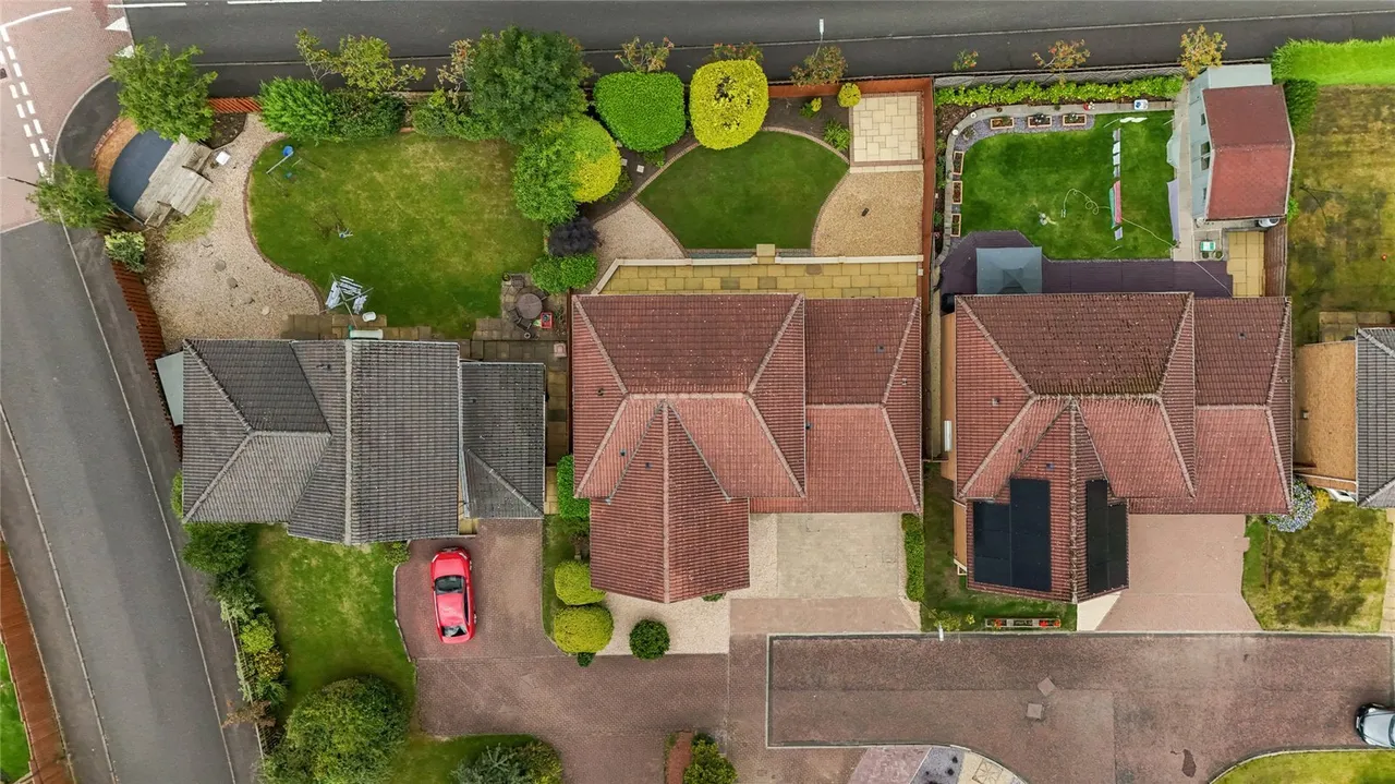 Vardon Green, Livingston, West Lothian, EH54, photo 23