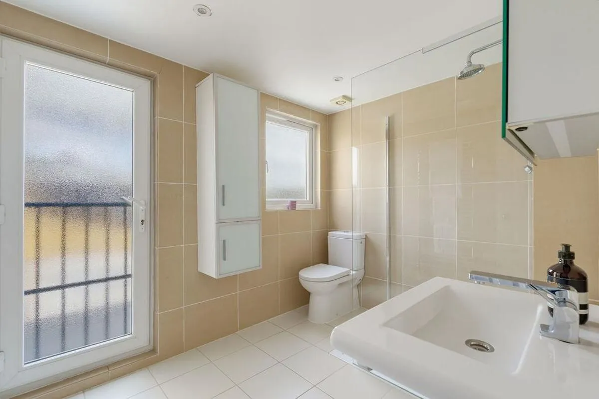 Dawes Road, London, SW6, photo 17