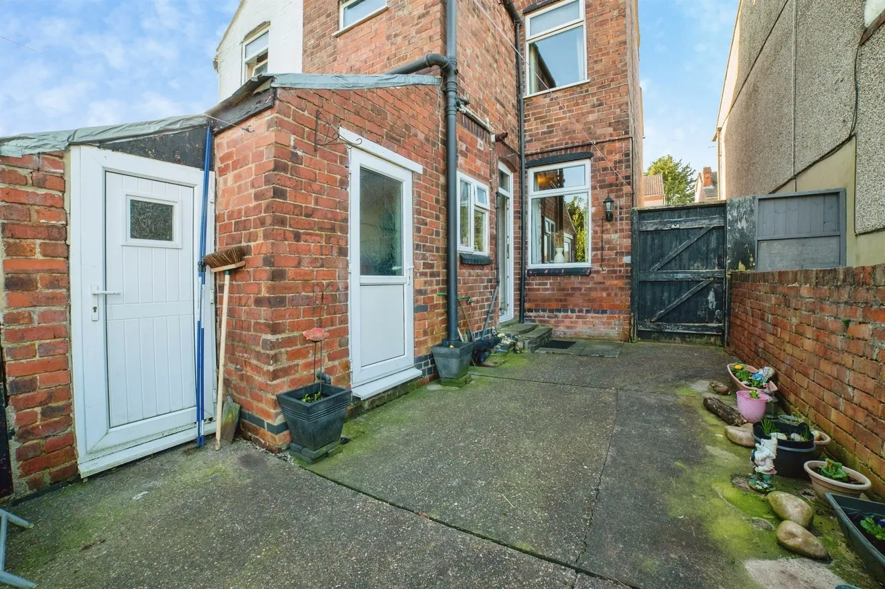 Priory Road, Alfreton, DE55, photo 20