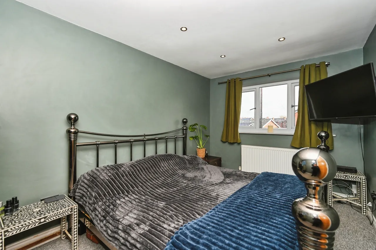 Whitsbury Avenue, Wigan, WN2, photo 15