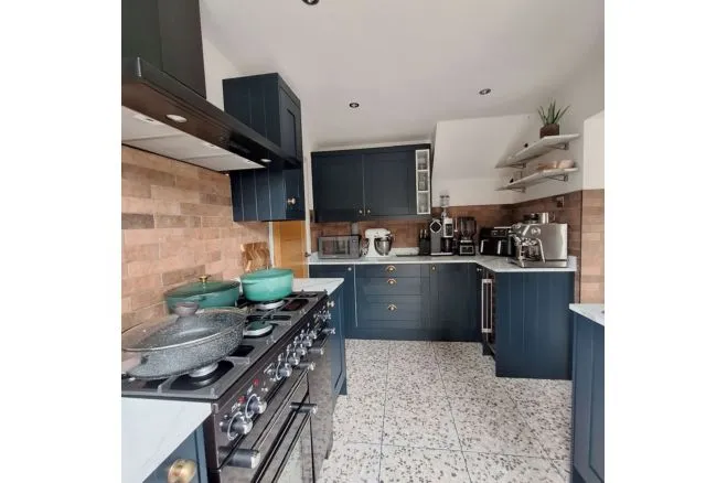 Whitsbury Avenue, Wigan, WN2, photo 6