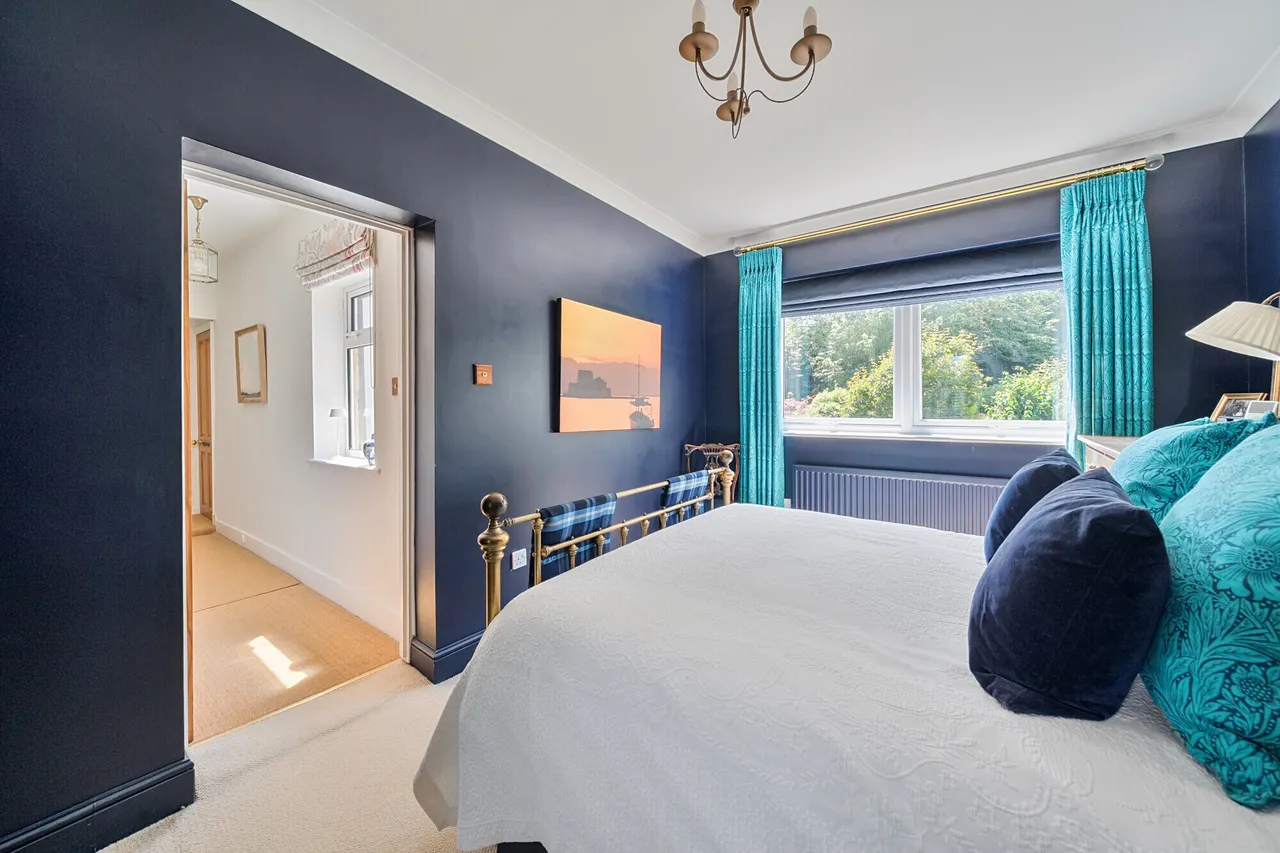 Little Common Lane, Bletchingley, RH1, photo 8