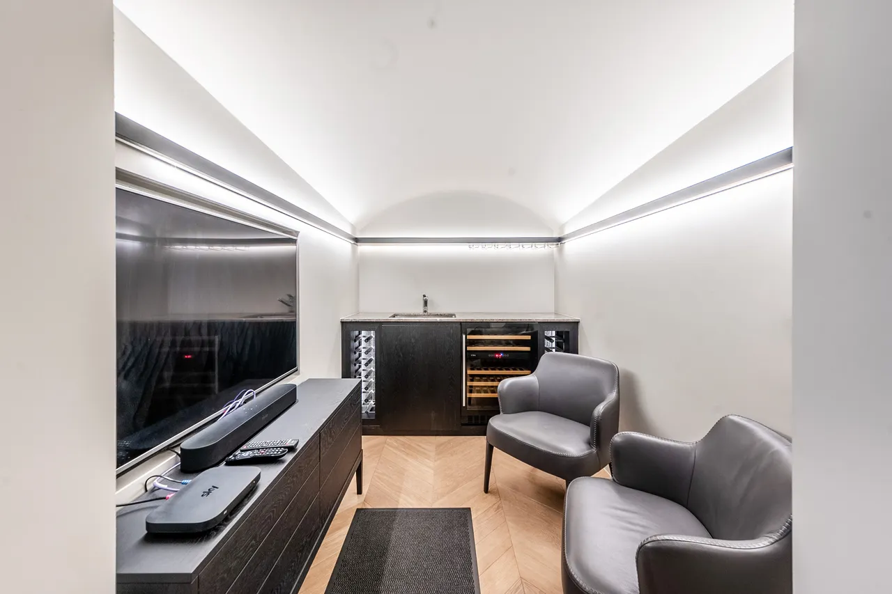 36B Queens Gate, London, photo 5