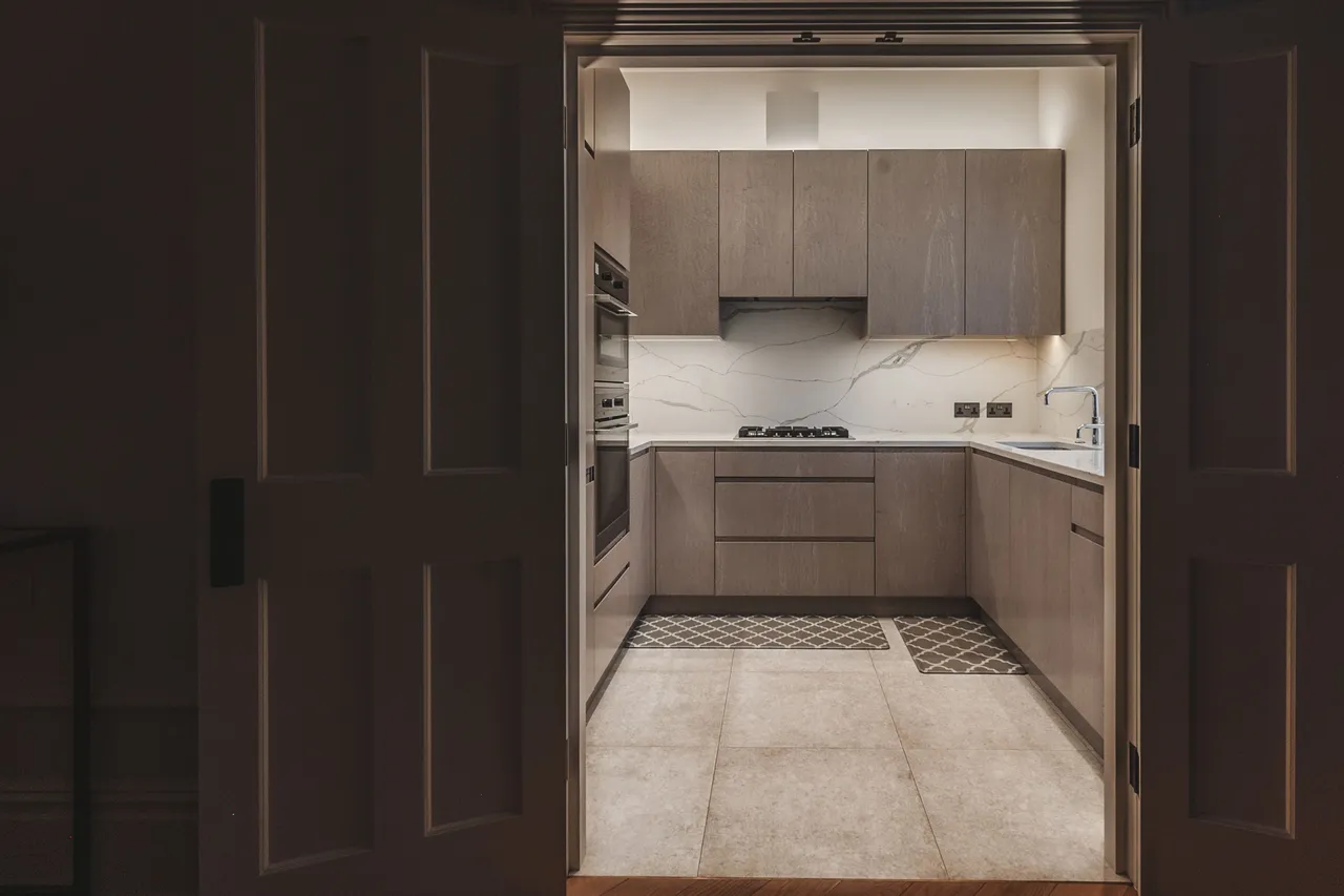 36B Queens Gate, London, photo 8