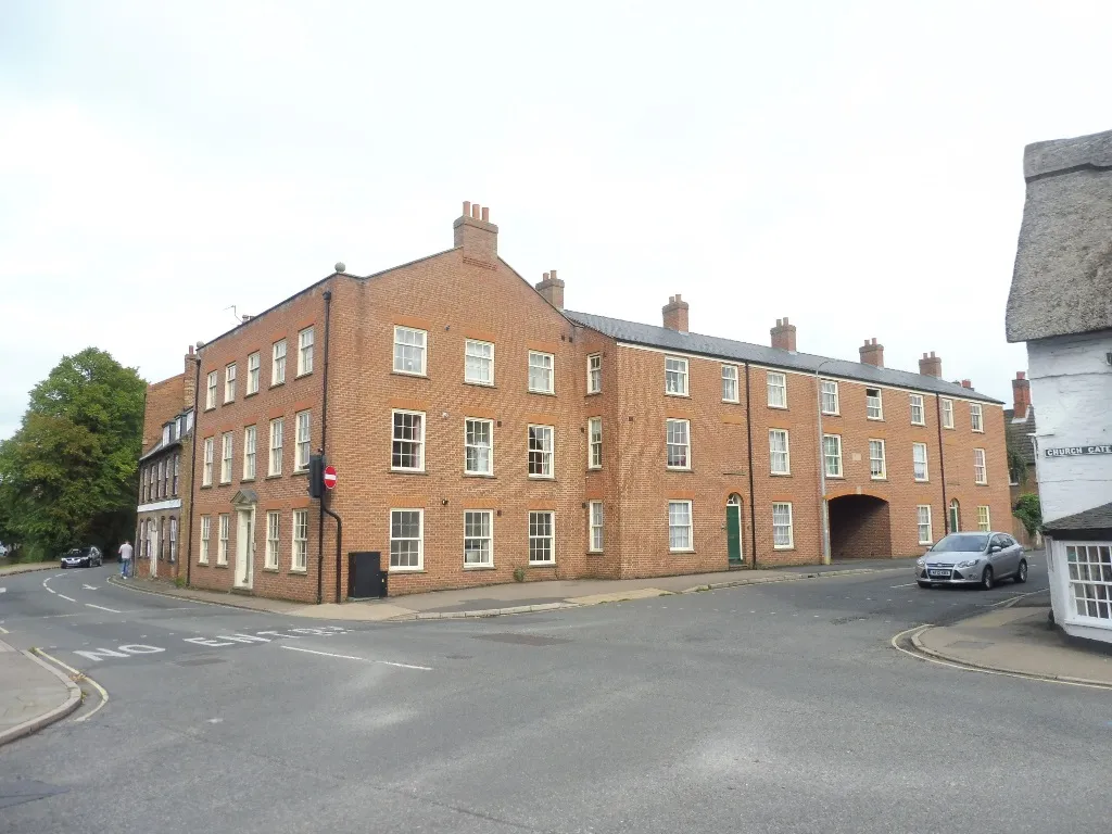 2 bed flat to rent, Church Street, Spalding, PE11