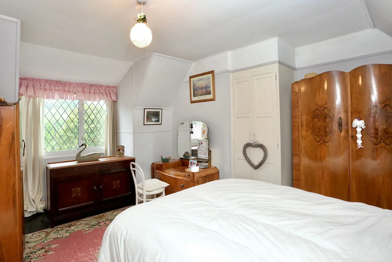 Park Crescent, Clydach, NP7, photo 17
