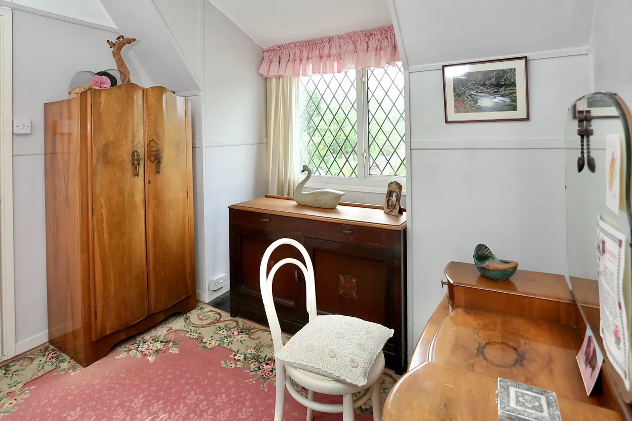 Park Crescent, Clydach, NP7, photo 18