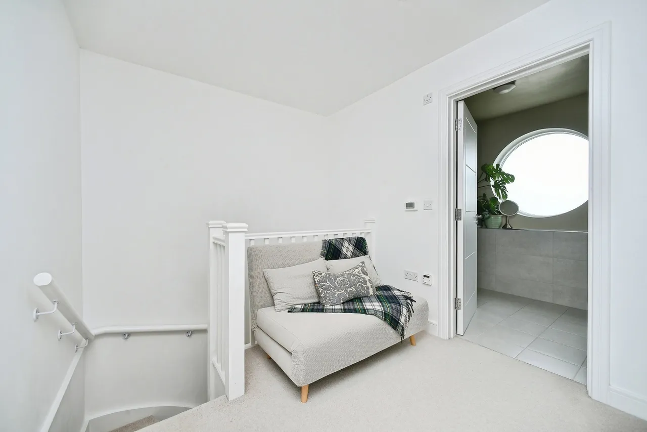 Chalk Cliff Road, Saltdean, BN2, photo 17
