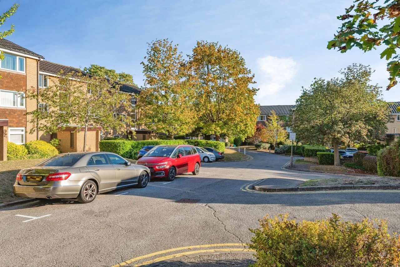 Green Acres, Croydon, CR0, photo 11