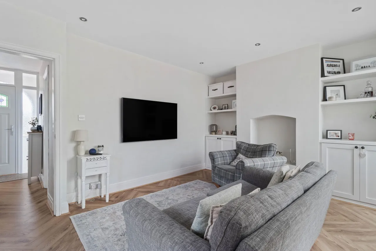 Knutsford Road, Grappenhall, Warrington, Warrington, WA4 2NR, photo 5