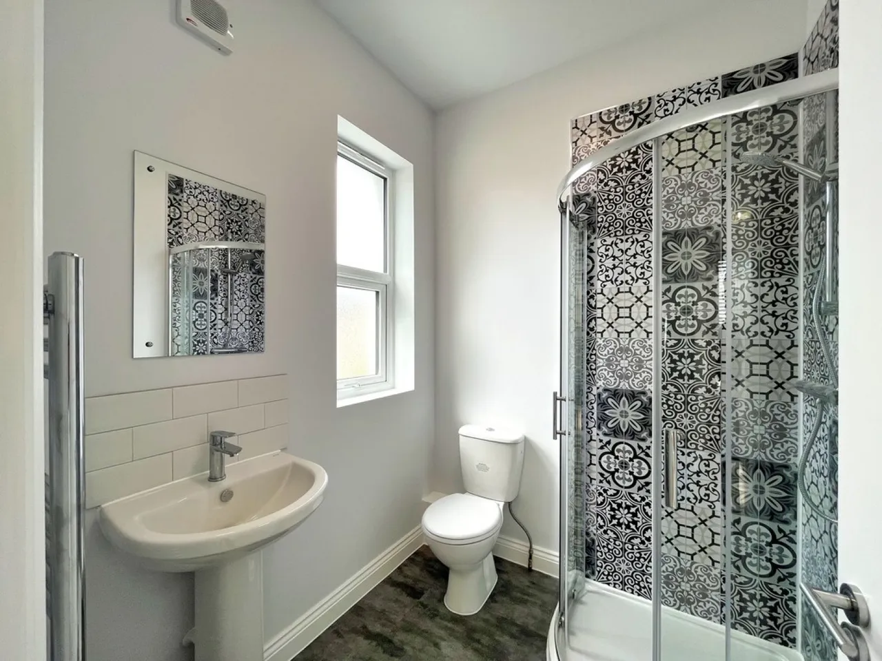 Balmoral Road, Westcliff On Sea, photo 12
