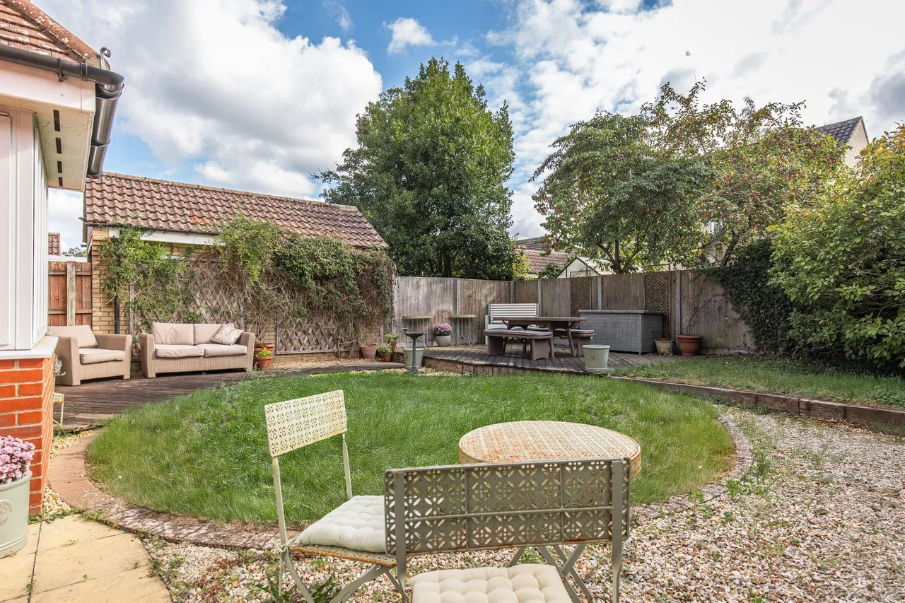 Beautifully Renovated Family Home in, photo 4