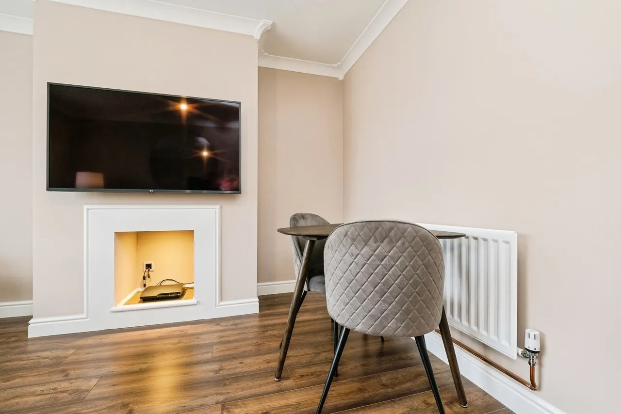 Dart Green, South Ockendon, Essex, RM15, photo 13