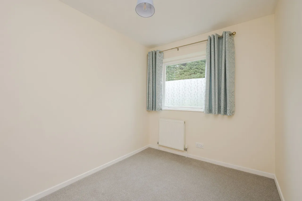 Henfield Road, London, SW19, photo 9