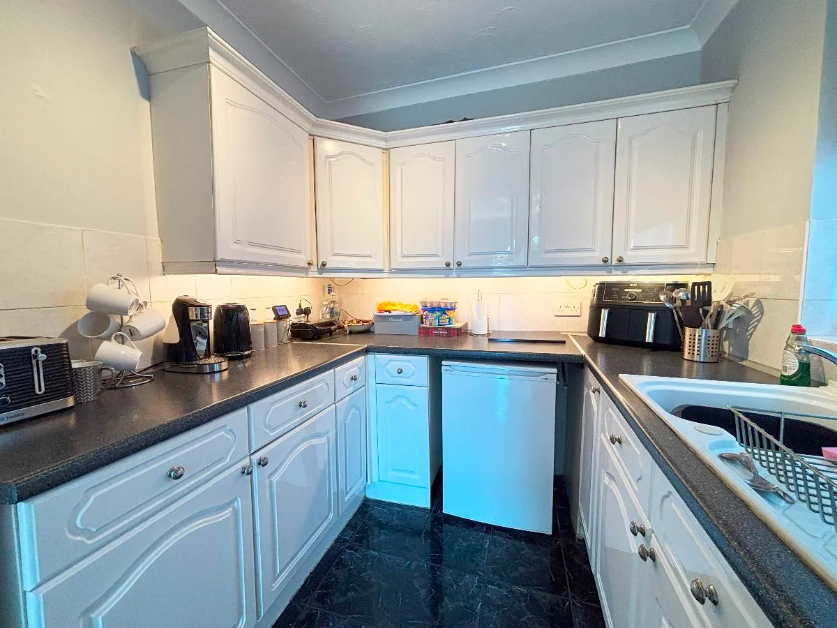 Church Road, Romford, photo 3