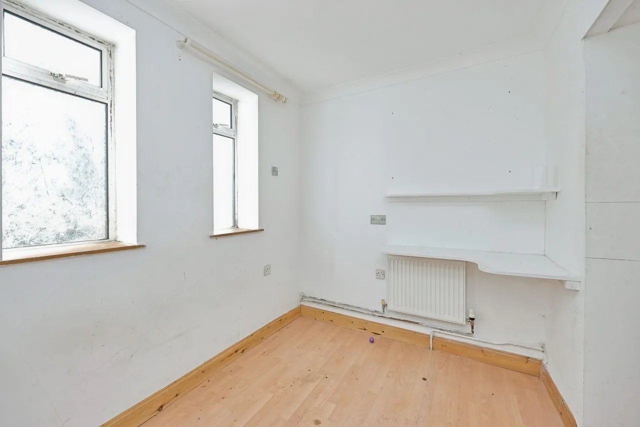 Theobald Road, Norwich, Norfolk, NR1, photo 8