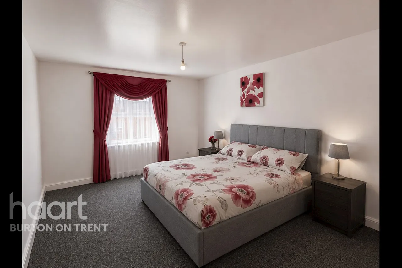 Shobnall Street, Burton-On-Trent, DE14, photo 4