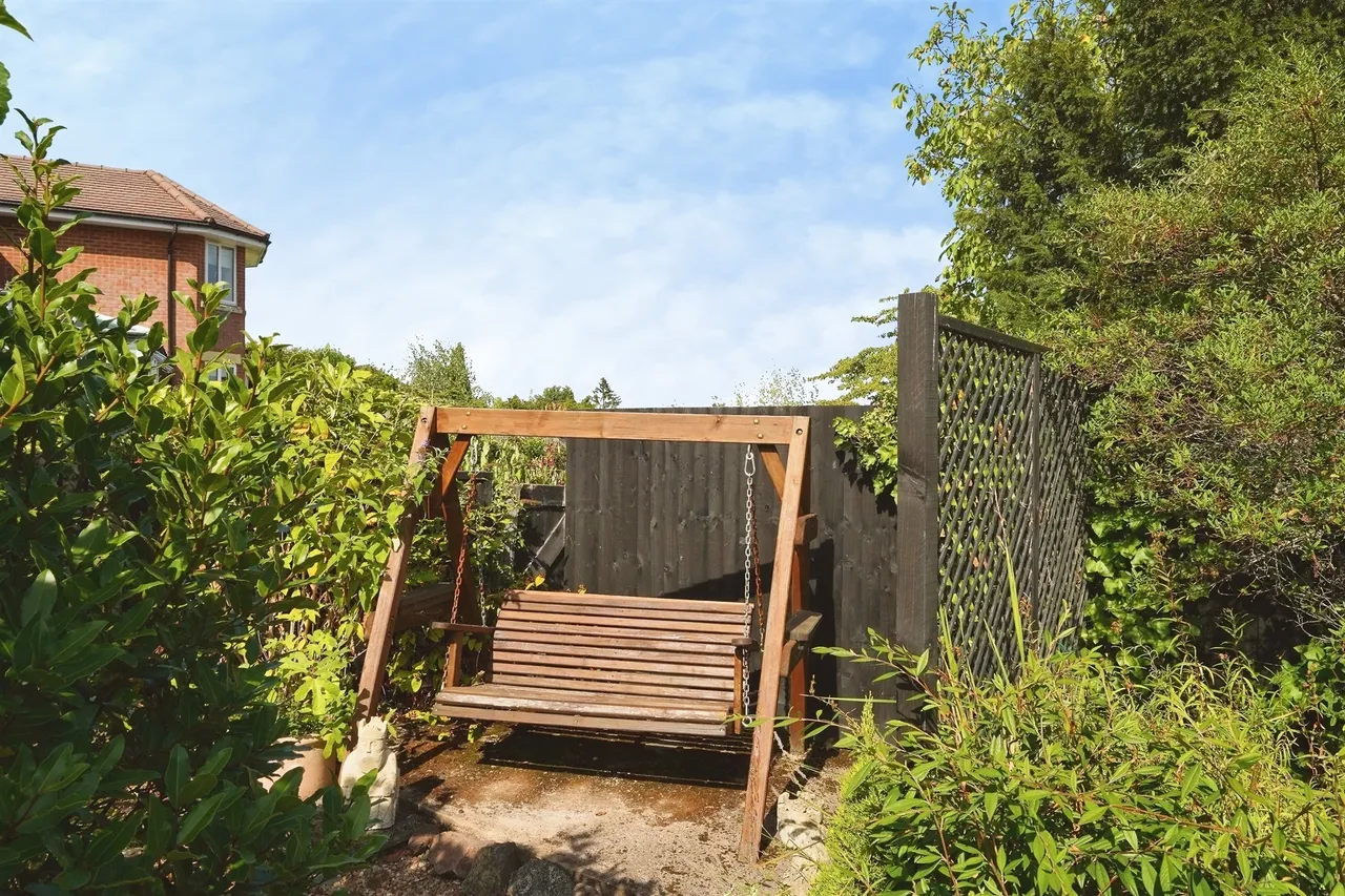 St. Peters Road, Malvern, WR14, photo 33