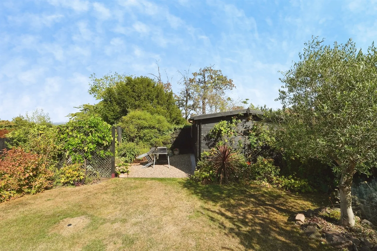 St. Peters Road, Malvern, WR14, photo 29