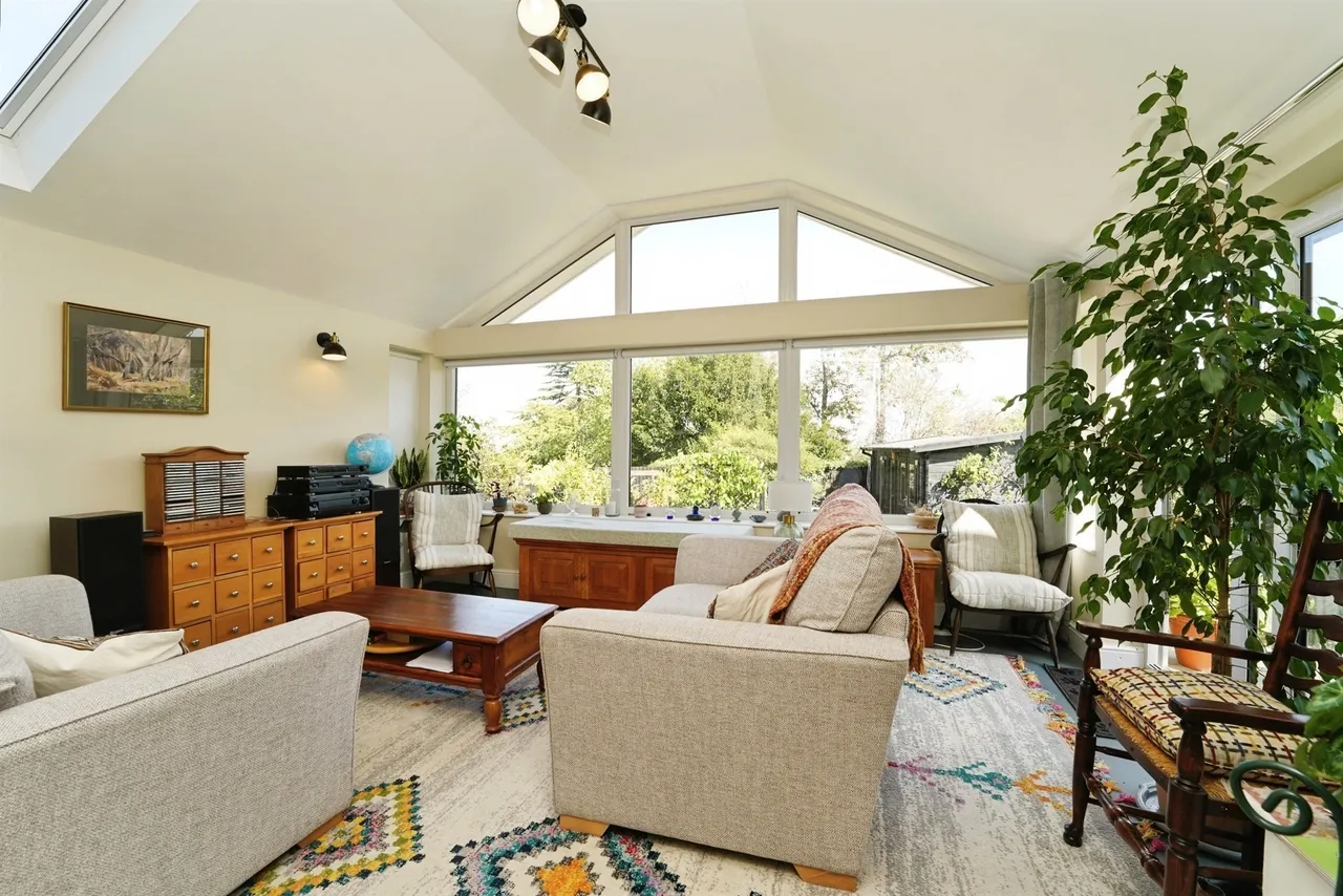 St. Peters Road, Malvern, WR14, photo 37