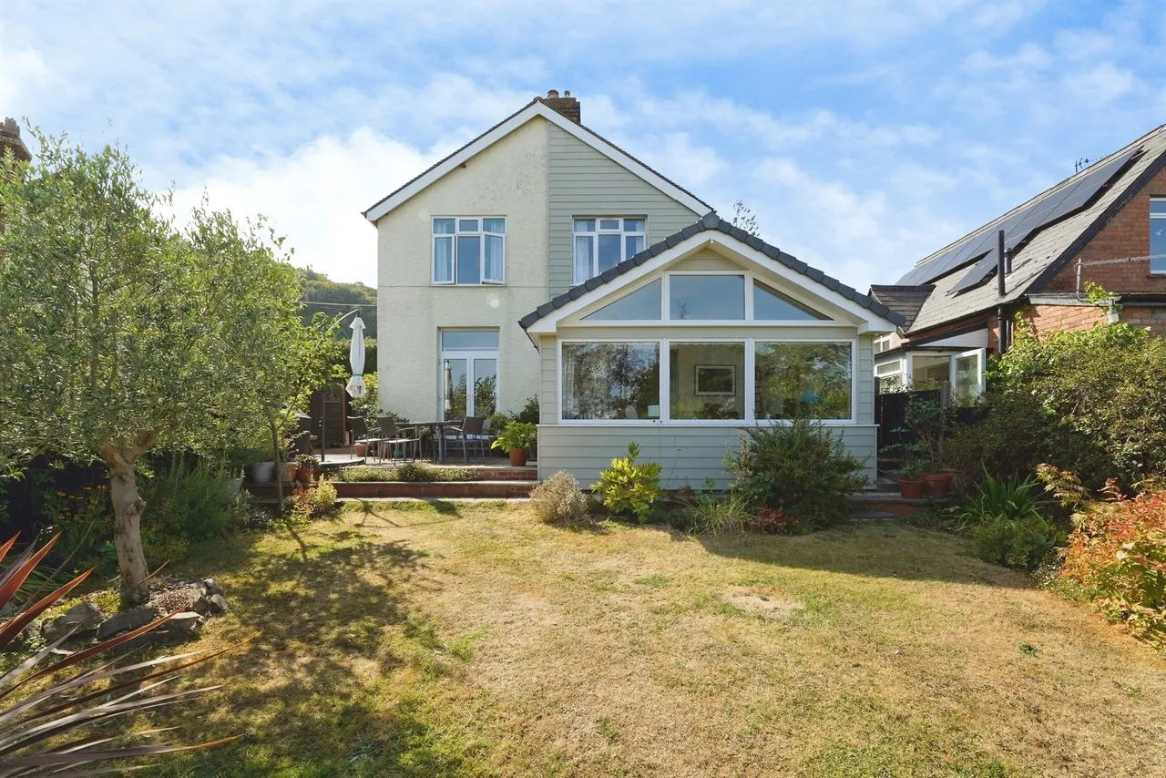 St. Peters Road, Malvern, WR14, photo 25