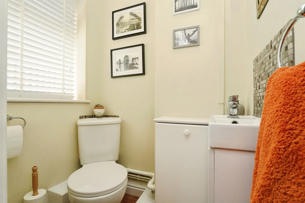 St. Peters Road, Malvern, WR14, photo 43