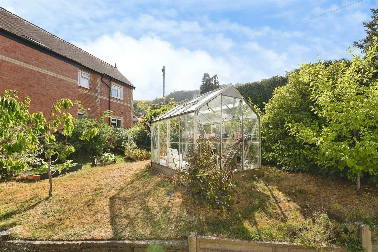 St. Peters Road, Malvern, WR14, photo 35