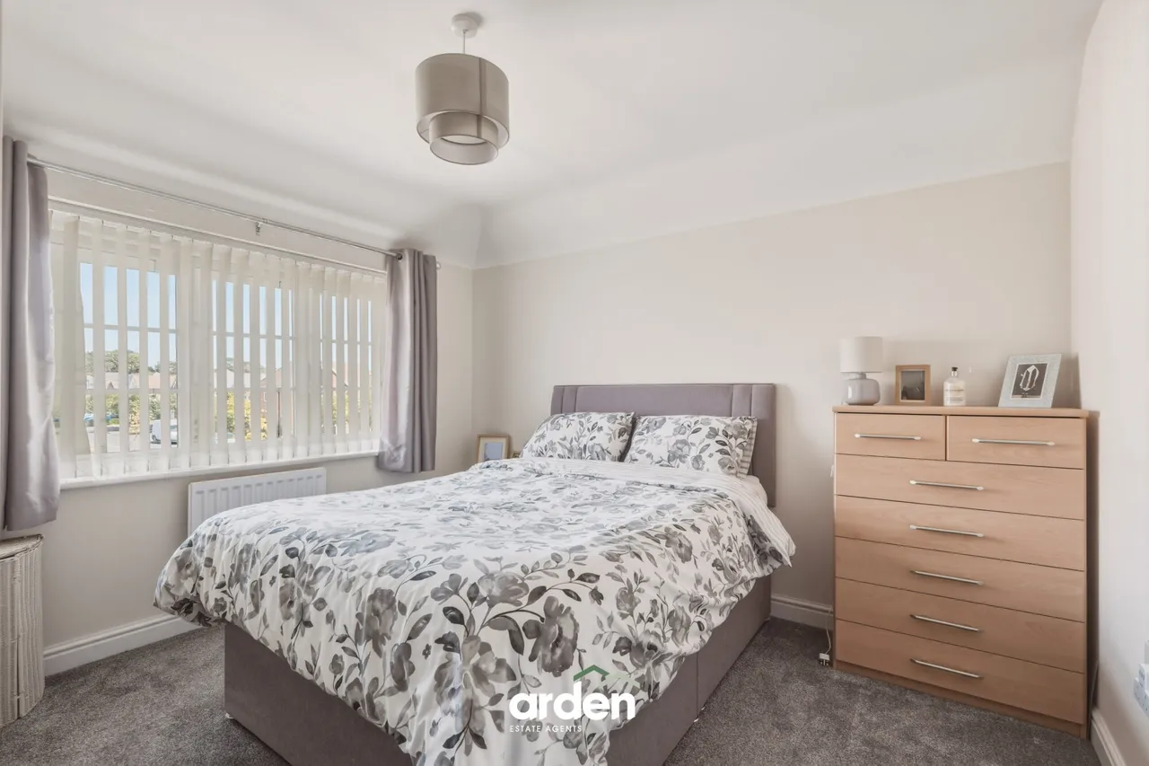 Robin Meadow, Droitwich, WR9, photo 7