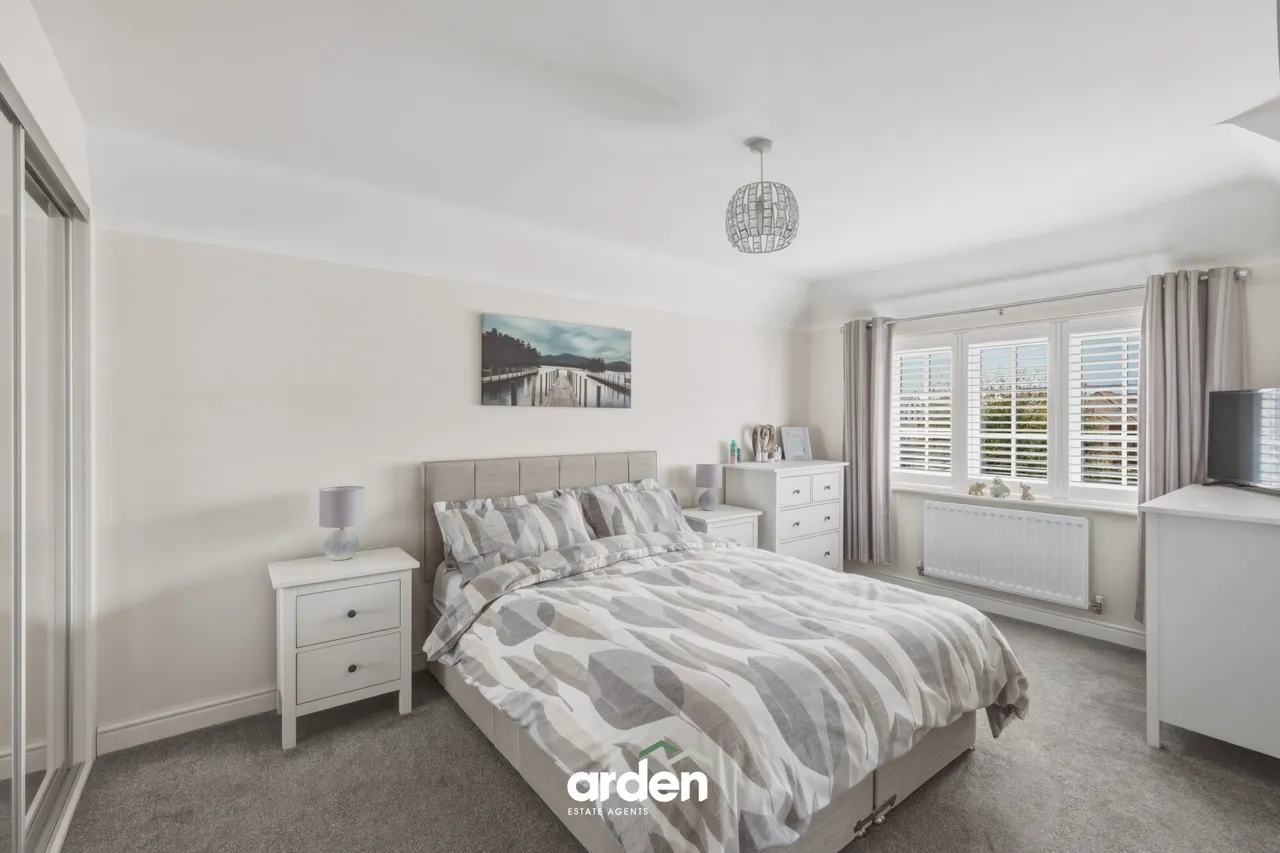Robin Meadow, Droitwich, WR9, photo 5