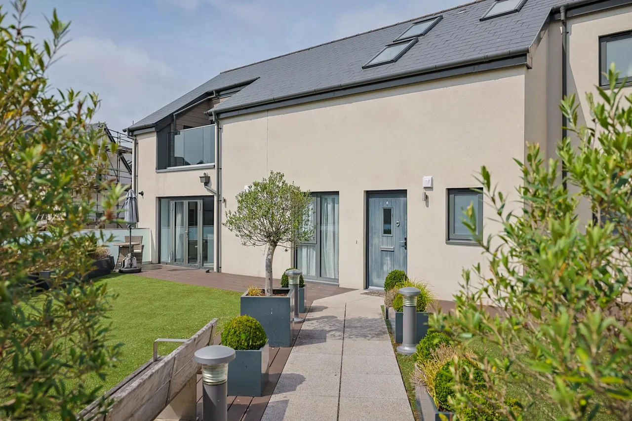 Oyster Court, Mumbles, photo 31