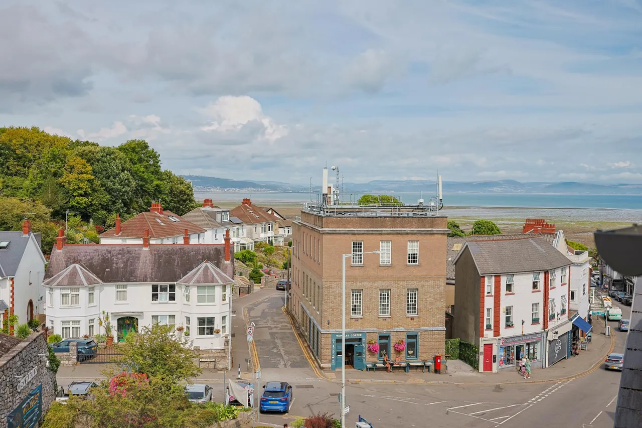 Oyster Court, Mumbles, photo 23