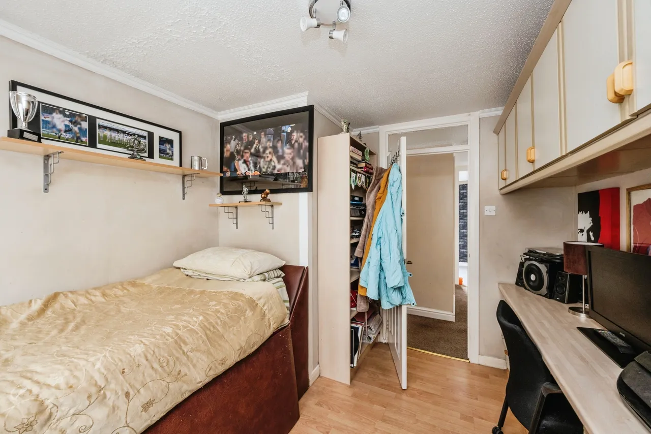 Dee Place, Swansea, SA6, photo 7
