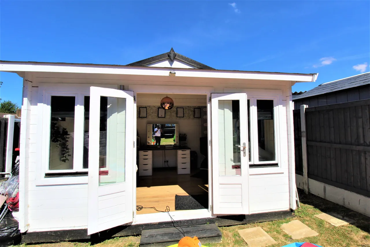 Cullen Square, South Ockendon, Essex, RM15 6AD, photo 13