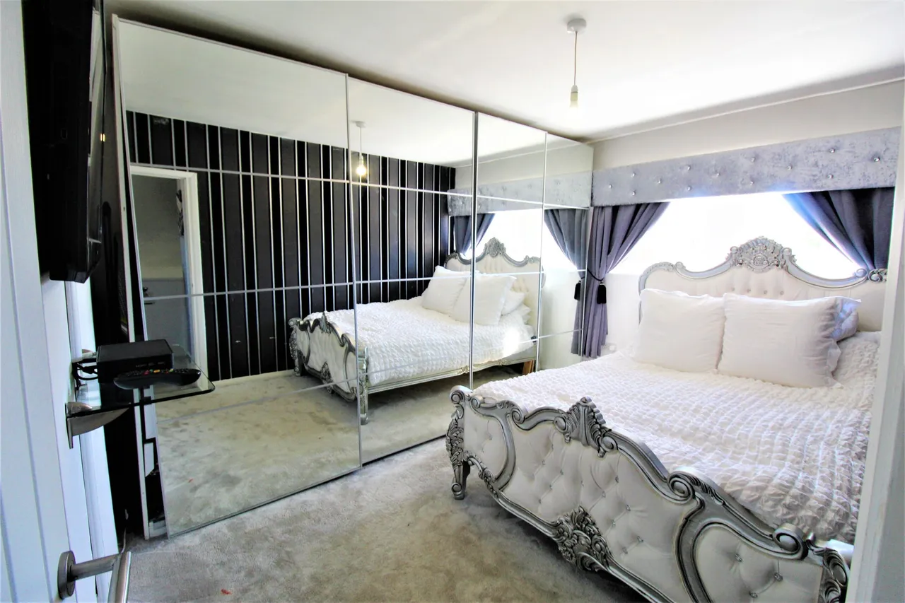 Cullen Square, South Ockendon, Essex, RM15 6AD, photo 9