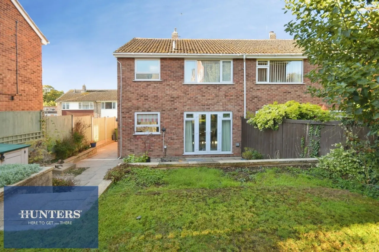 Newbridge Court, Old Whittington, S41, photo 16