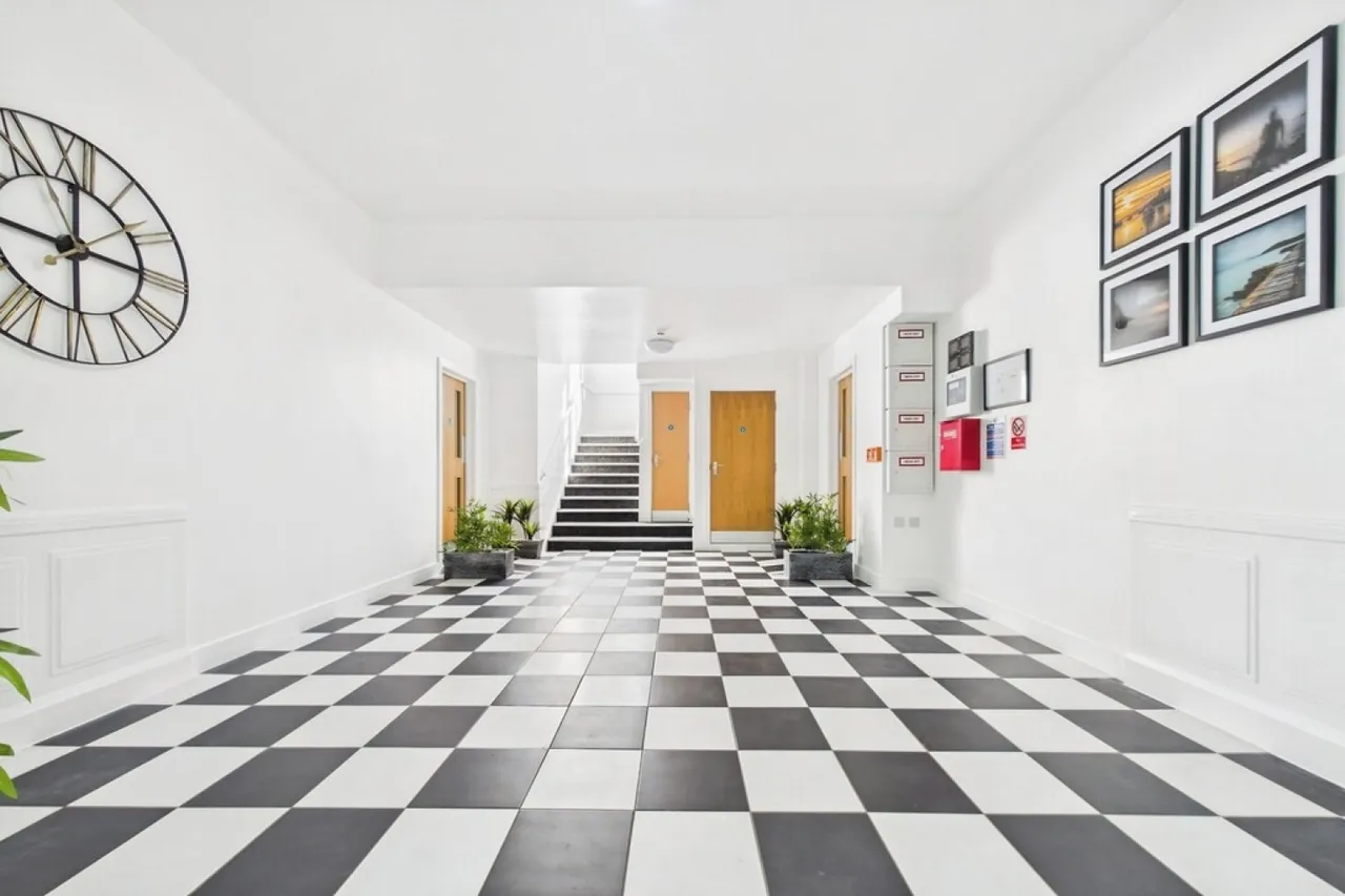Major Close, Folkestone, CT20, photo 10