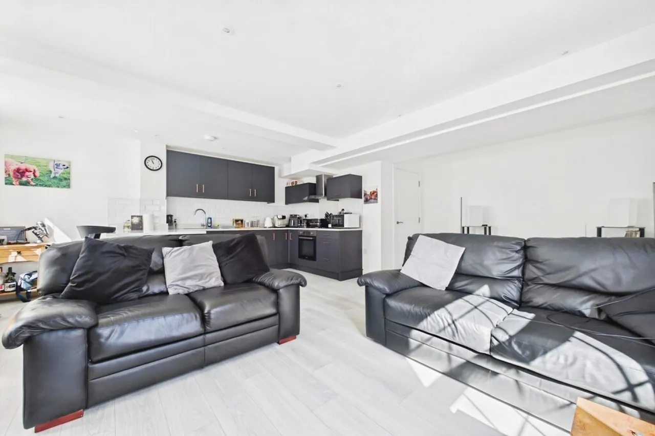 Major Close, Folkestone, CT20, photo 2