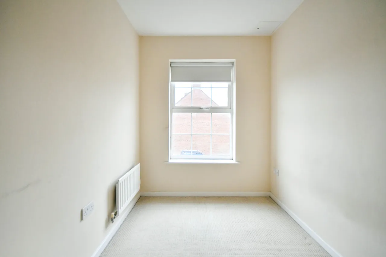 NORTH SWINDON, photo 5