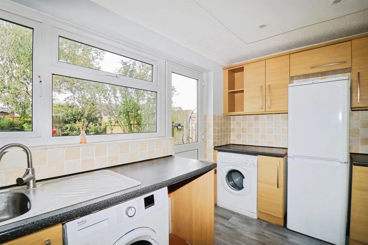 Lime Tree Avenue, Wymondham, photo 5