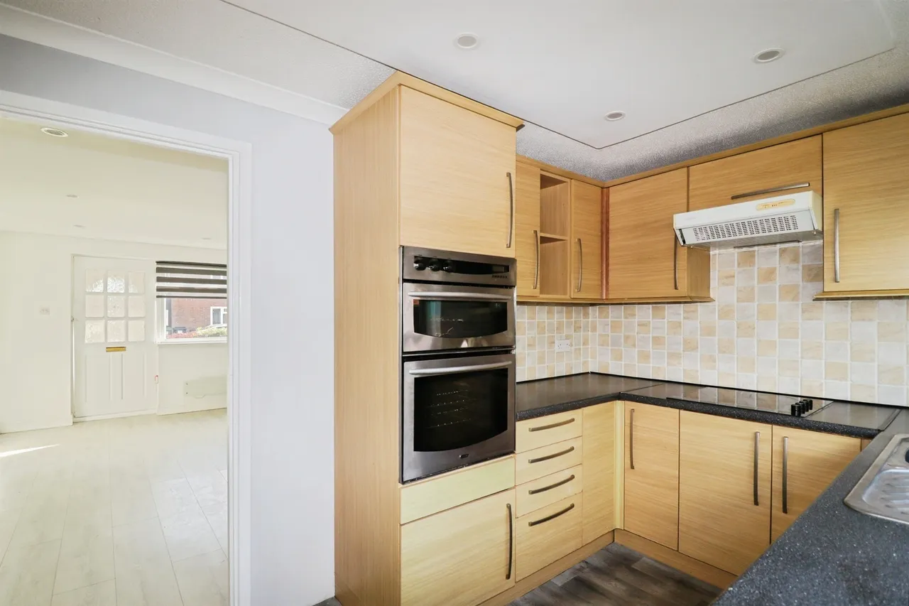 Lime Tree Avenue, Wymondham, photo 4