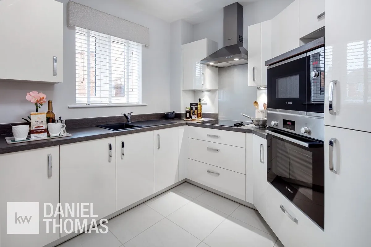 Sewardstone Road, Waltham Abbey, EN9, photo 3