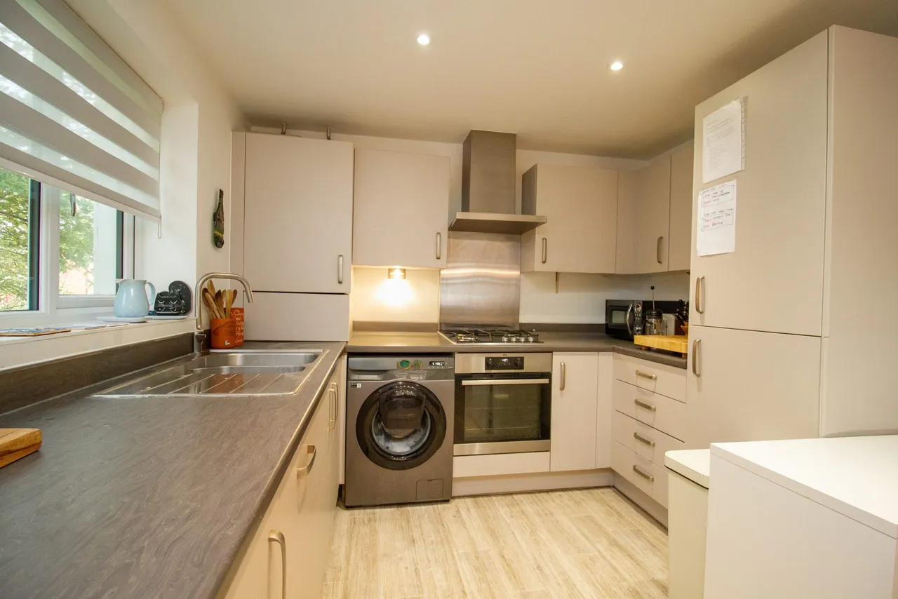 Nugent Close, Church Crookham, Fleet, GU52 8BH, photo 6