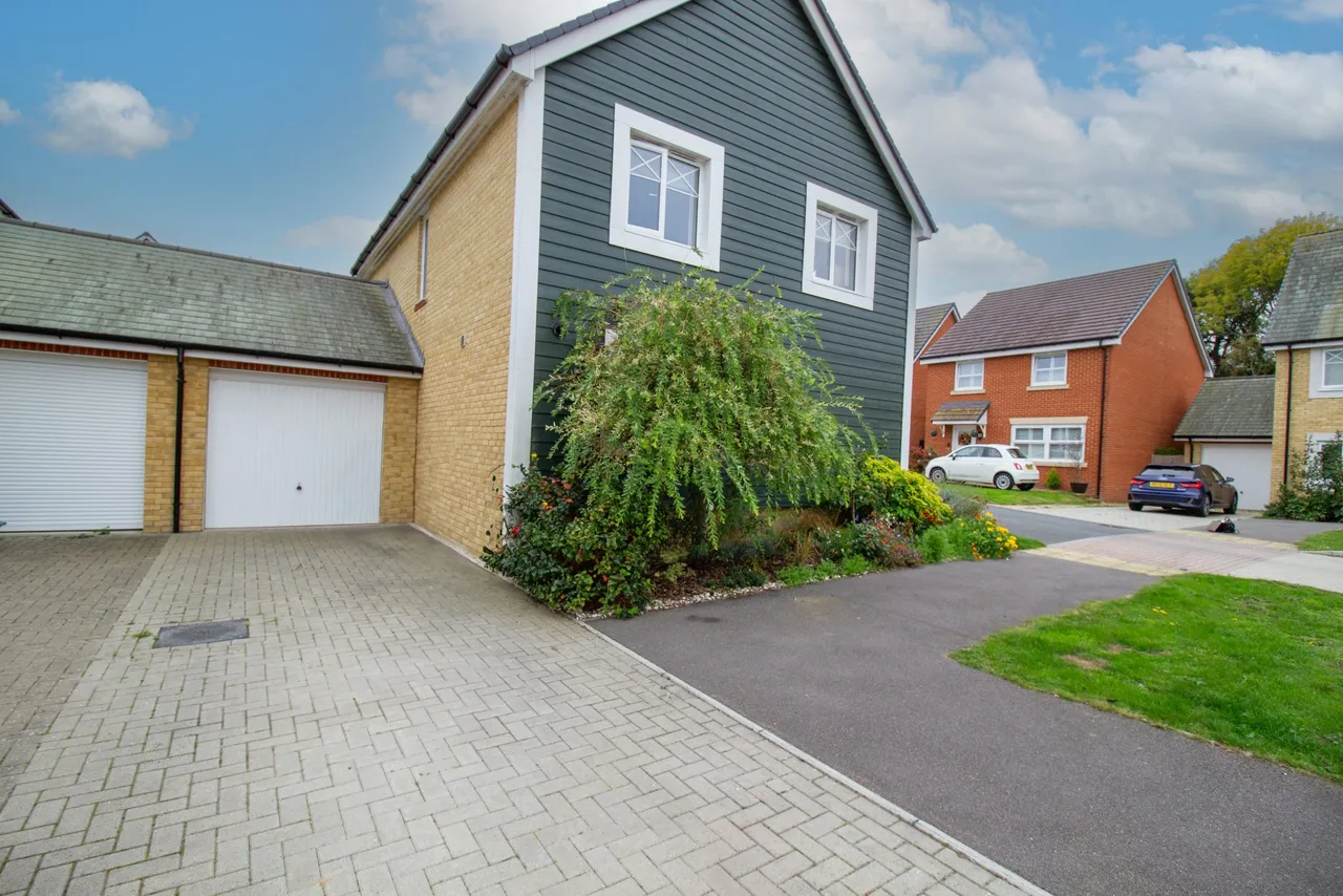 Nugent Close, Church Crookham, Fleet, GU52 8BH, photo 18