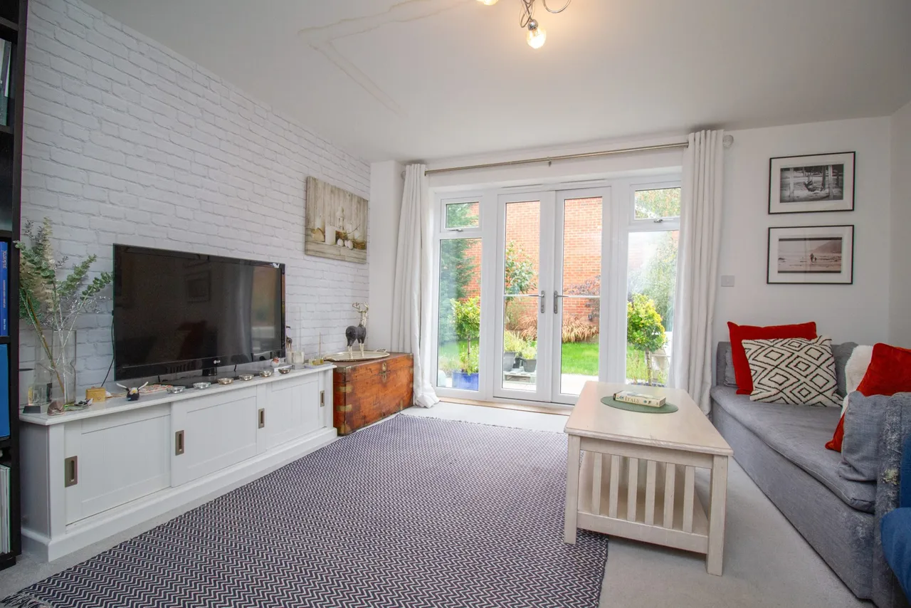 Nugent Close, Church Crookham, Fleet, GU52 8BH, photo 9