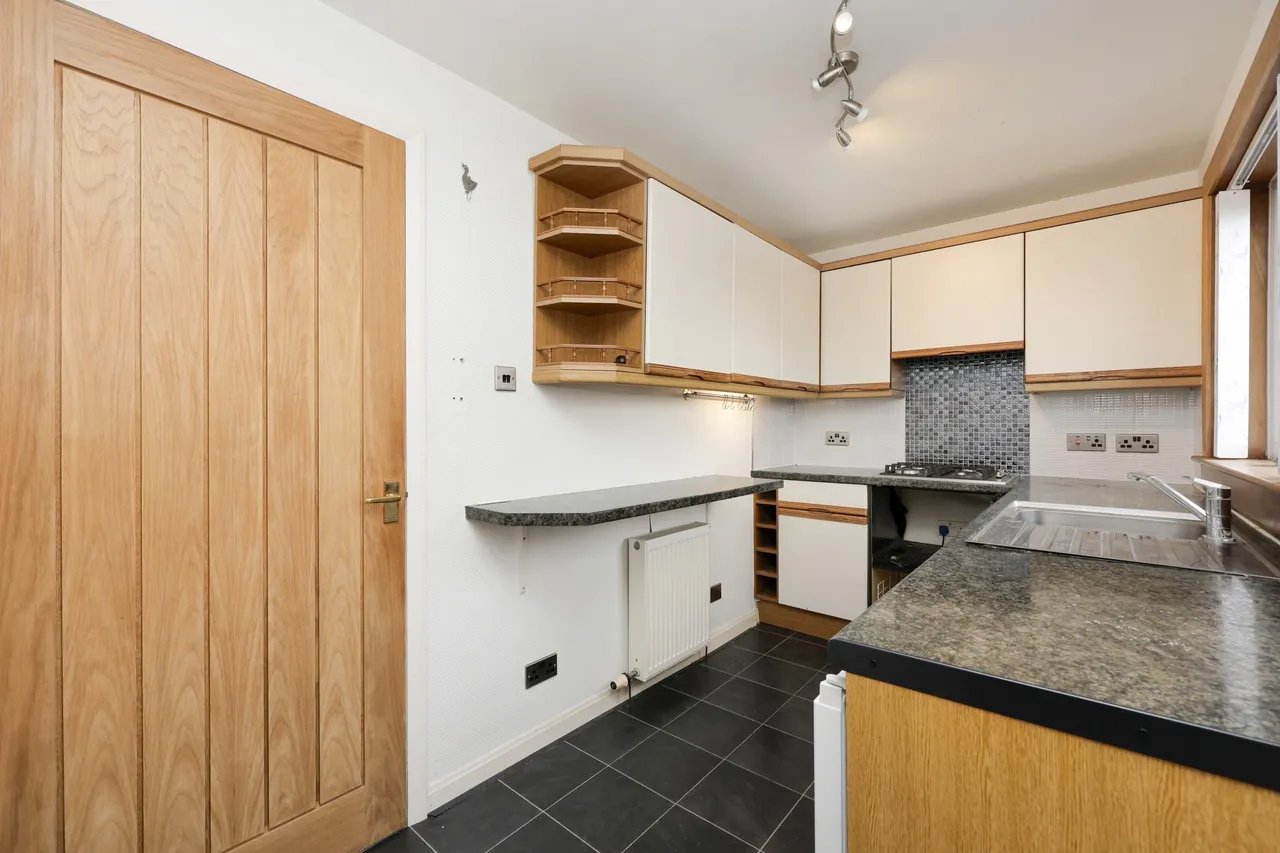 Dempster Place, Dunfermline, KY12, photo 11