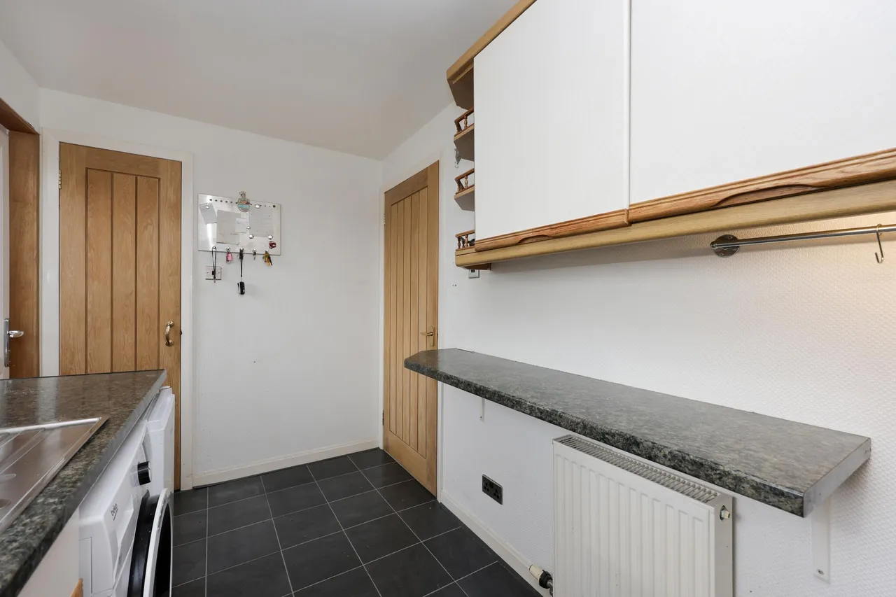 Dempster Place, Dunfermline, KY12, photo 12