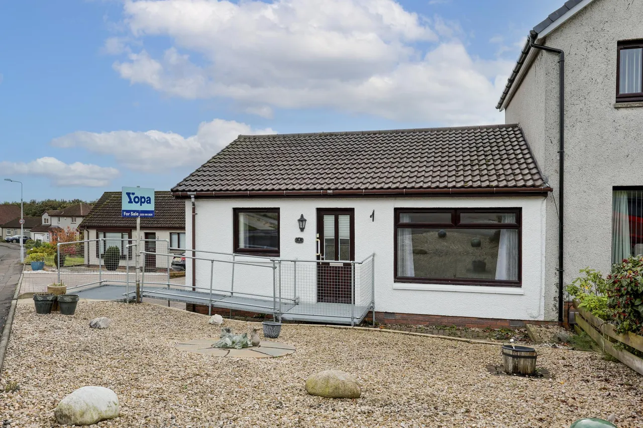 Dempster Place, Dunfermline, KY12, photo 4